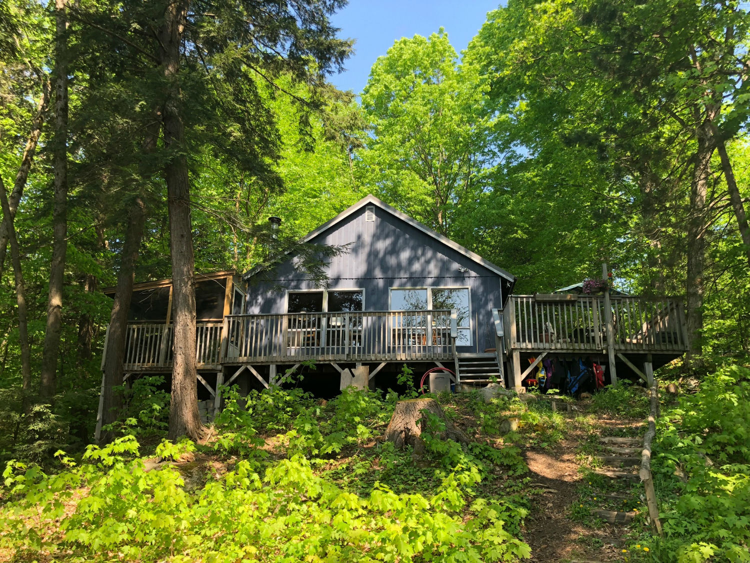 Powell Cottage on Galla Lake