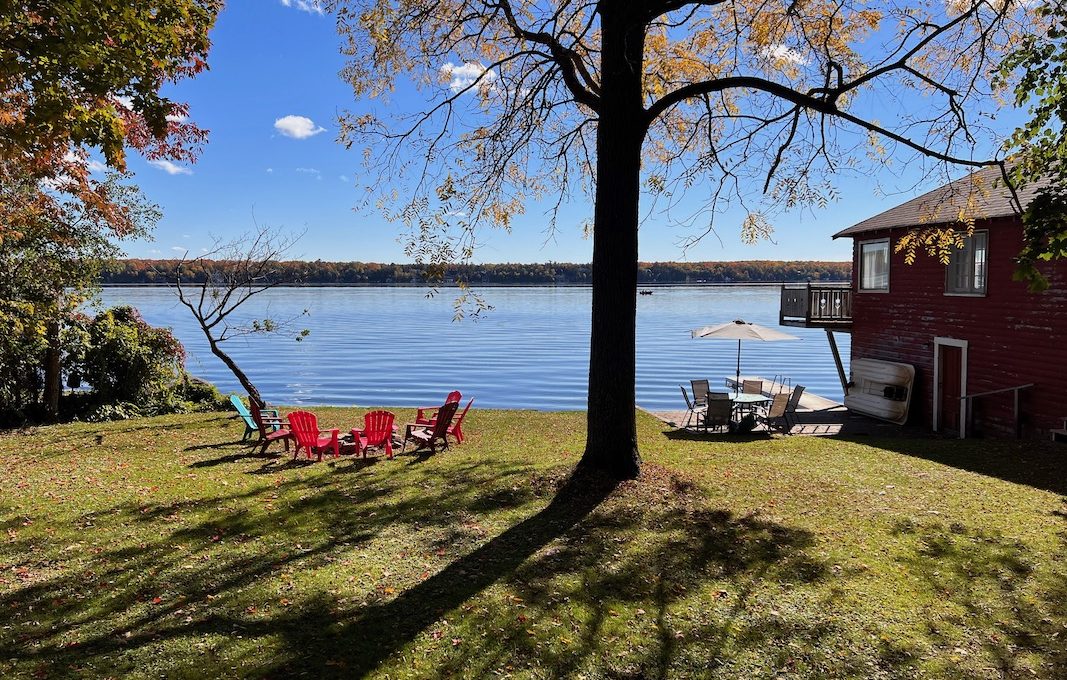 Clear Path Cottage on Clear Lake Kawartha Cottage Vacations