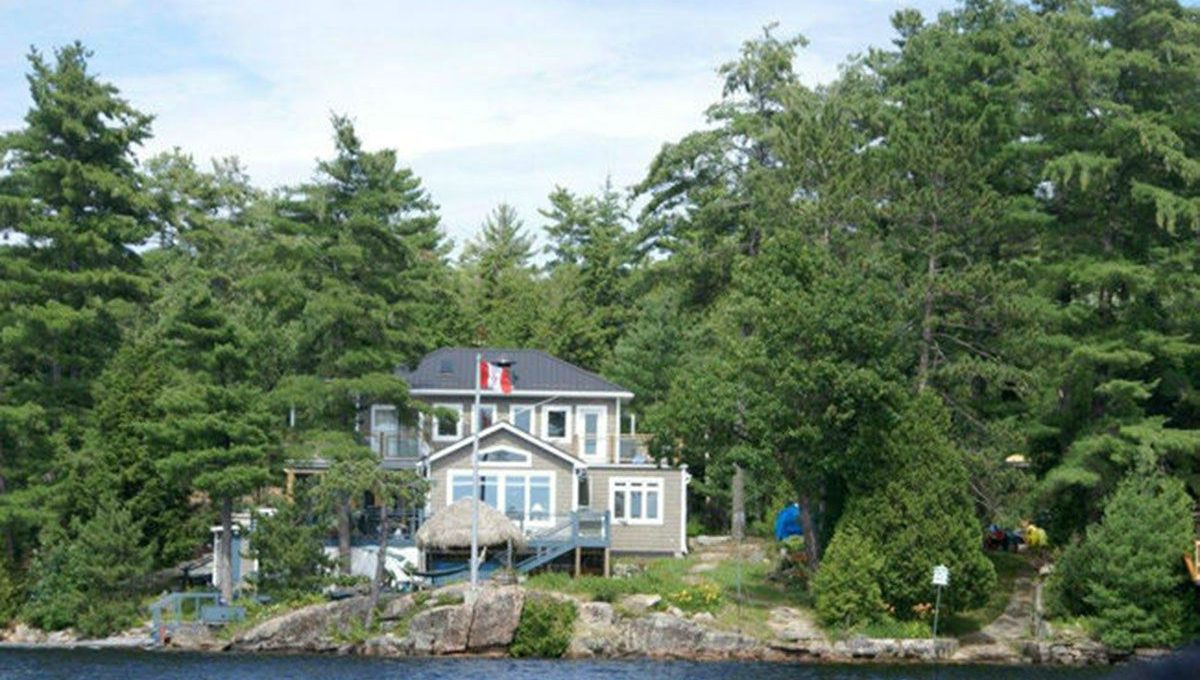 Gold Lake Retreat Kawartha Cottage Vacations