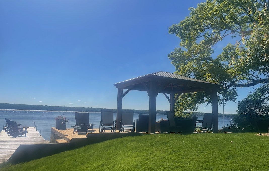 Executive-Home-On-Clear-Lake-6