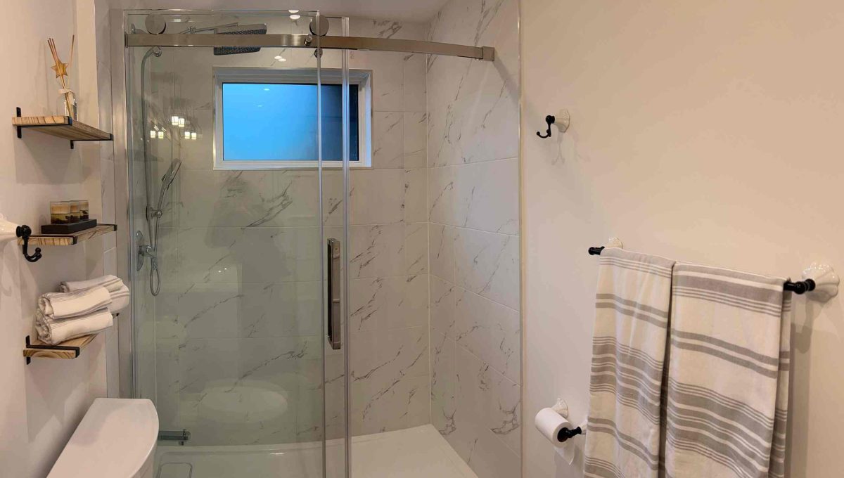 Tuscany Place - new bathroom 3