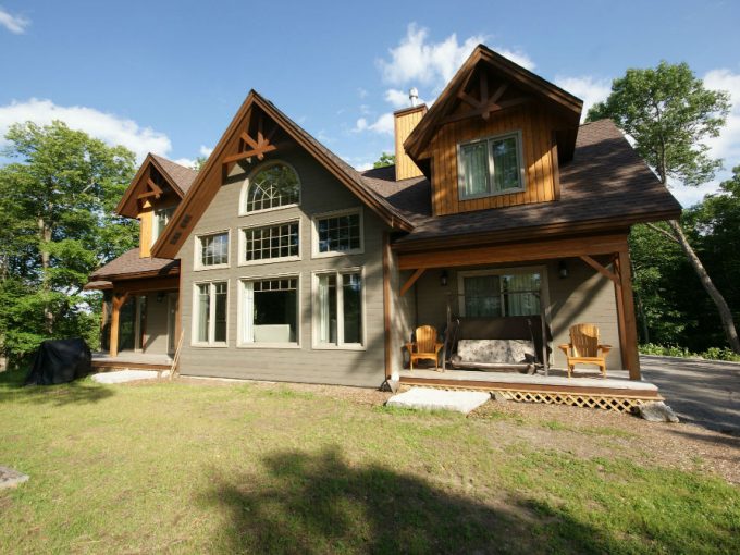 Luxurious and peaceful cottage on Jack’s Lake