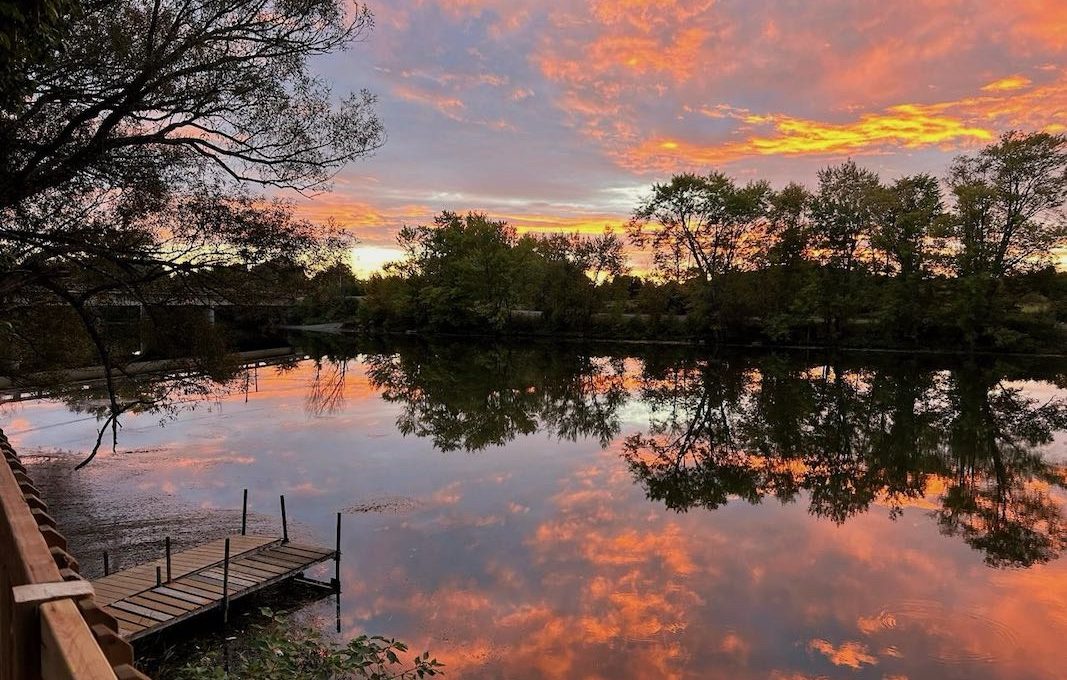 Ish's-Lodge-On-Stoke-Lake-13