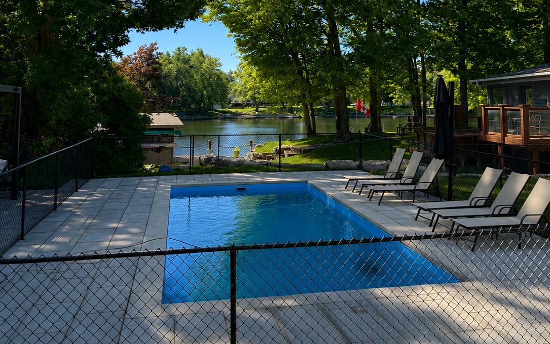 Cozy trent severn canal-2