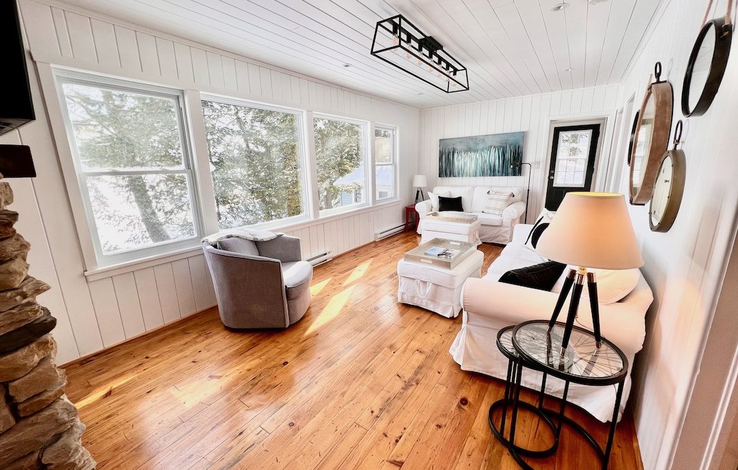 Chandos-Lake-Waterside-Retreat-25