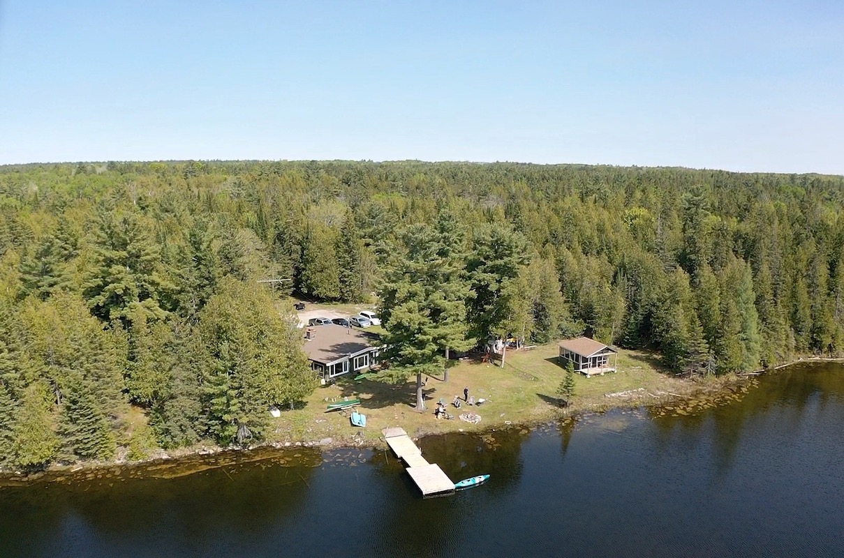 Lakeview Retreat By Four Mile Lake