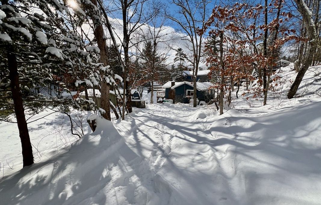 Rockhaven-Cottage-On-Stoney-Lake-41