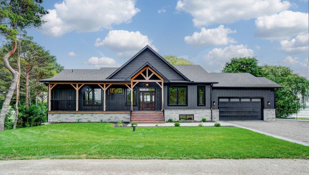 Lake-Scugog-Waterfront-Cottage-36