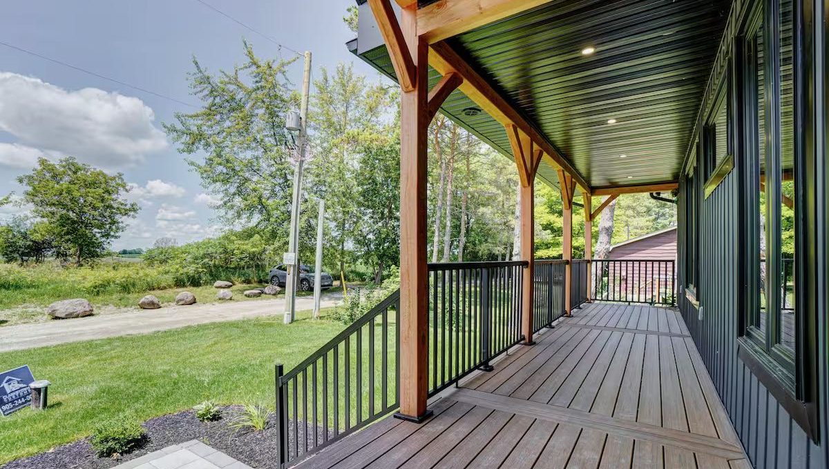 Lake-Scugog-Waterfront-Cottage-37