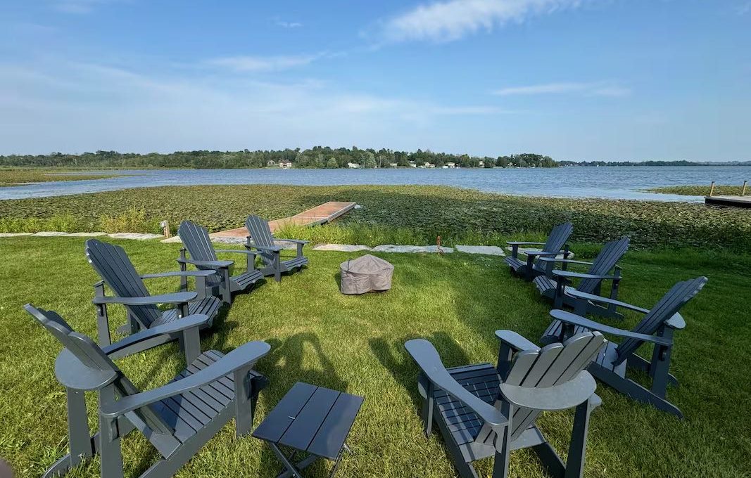 Lake-Scugog-Waterfront-Cottage-5