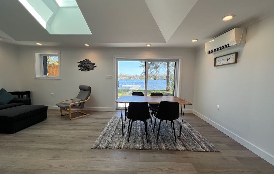 Luxury-Waterfront-Bungalow-On-Sturgeon-Lake-20