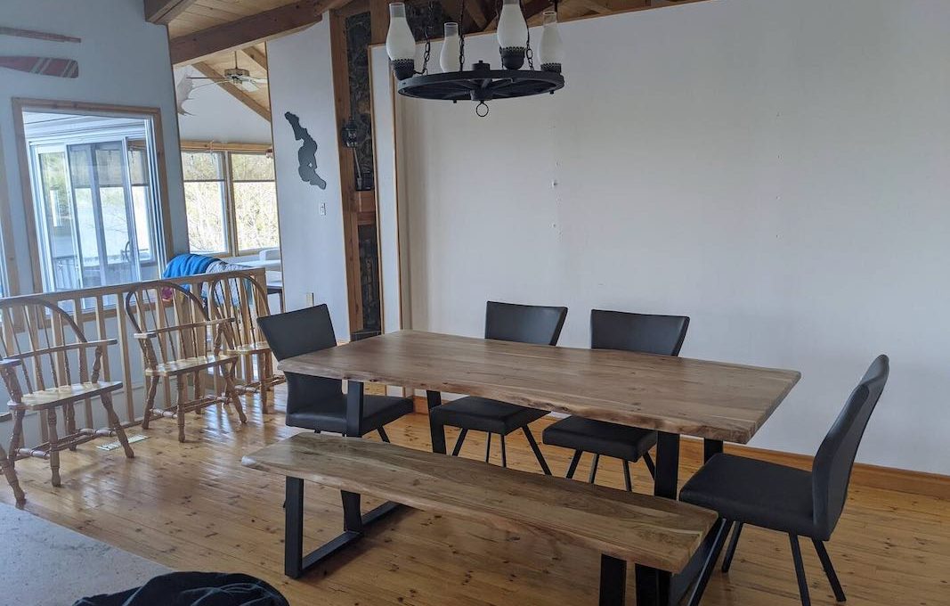 The-Lodge-On-Papineau-Lake-14