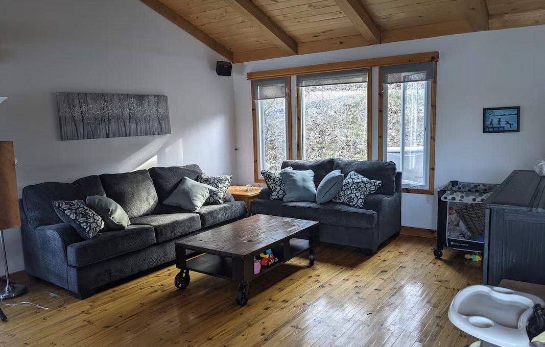 The-Lodge-On-Papineau-Lake-19