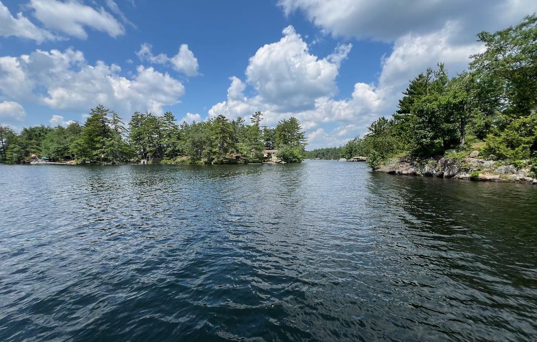 Bear Point Cottage on Kasshabog Lake-1