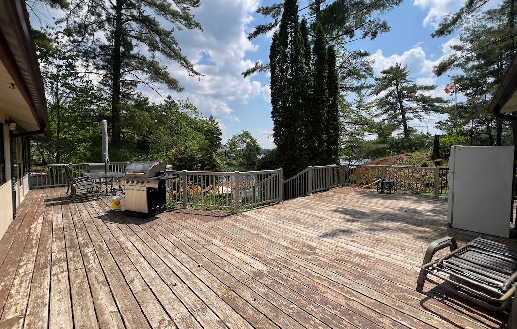Bear Point Cottage on Kasshabog Lake-11