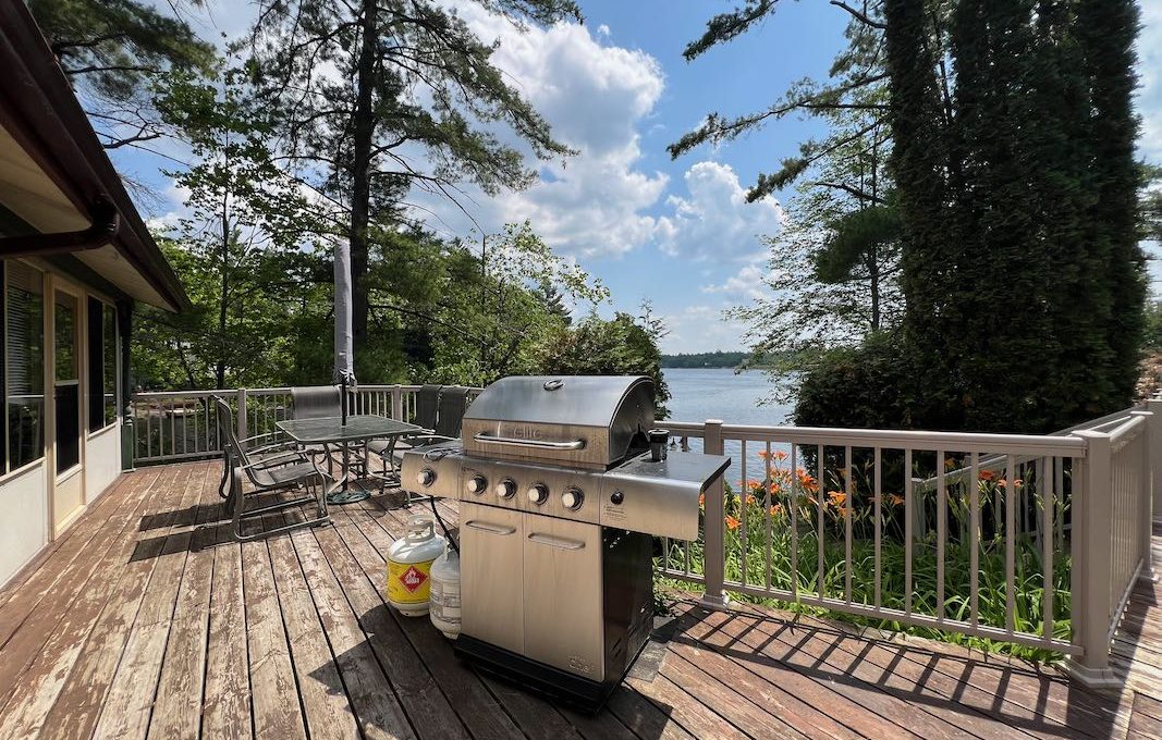 Bear Point Cottage on Kasshabog Lake-12