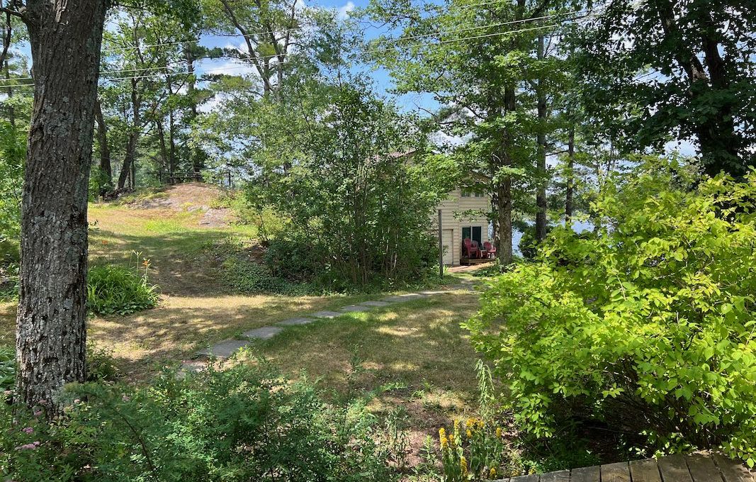 Bear Point Cottage on Kasshabog Lake-15