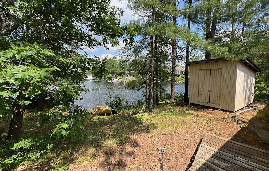 Bear Point Cottage on Kasshabog Lake-16