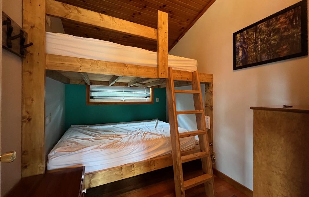 Bear Point Cottage on Kasshabog Lake-29