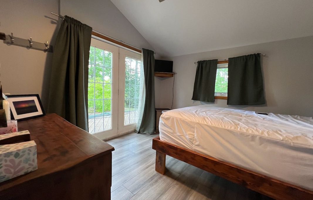 Bear Point Cottage on Kasshabog Lake-34