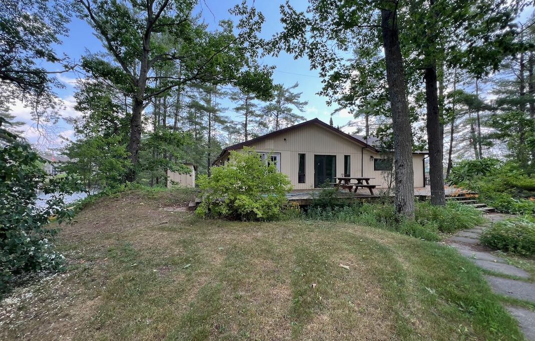 Bear Point Cottage on Kasshabog Lake-37