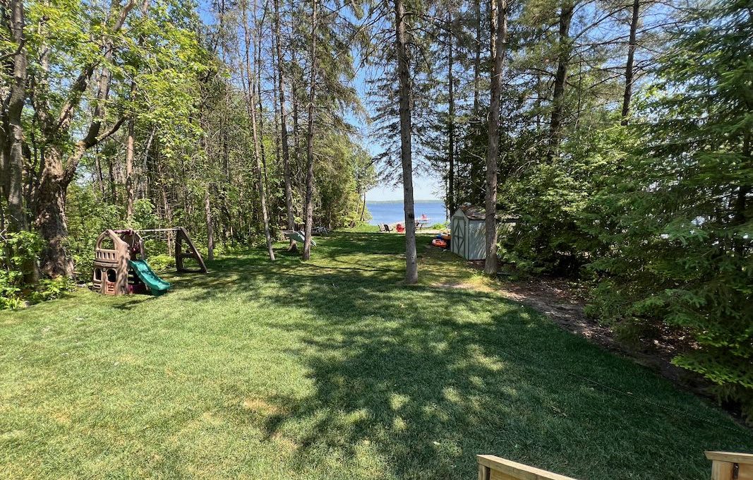 Cottage-On-Camelot-18