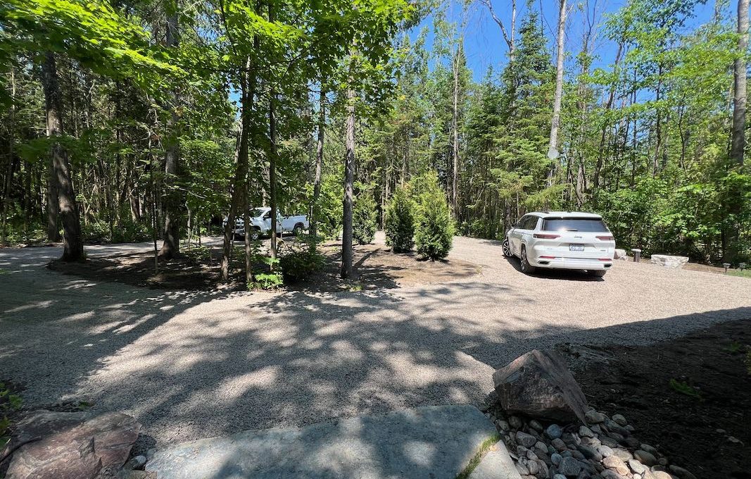 Cottage-On-Camelot-41