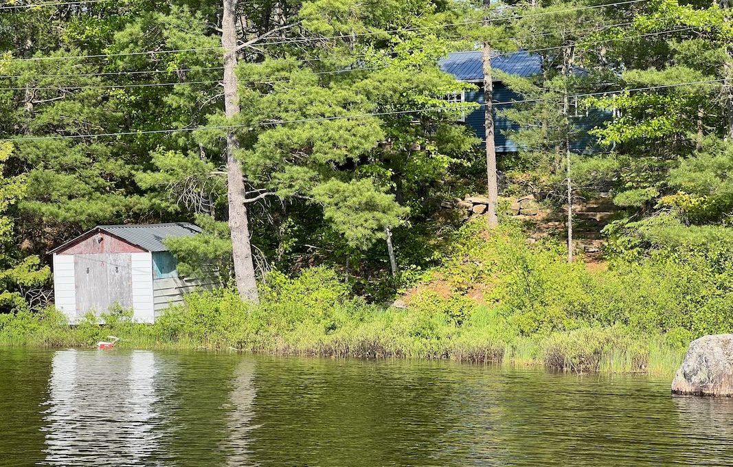 Family-Dream-Cottages-on-Mississagua-Lake-26