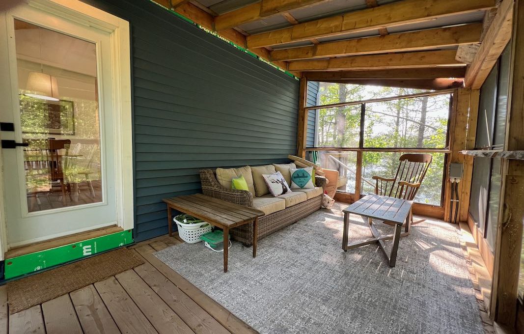 Family-Dream-Cottages-on-Mississagua-Lake-42