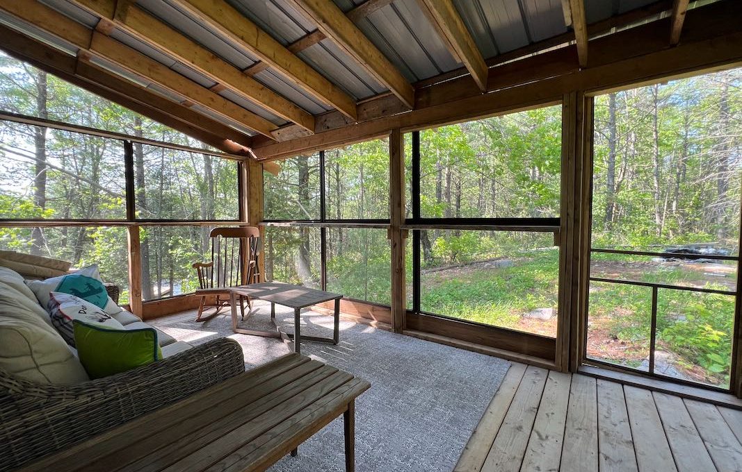 Family-Dream-Cottages-on-Mississagua-Lake-43