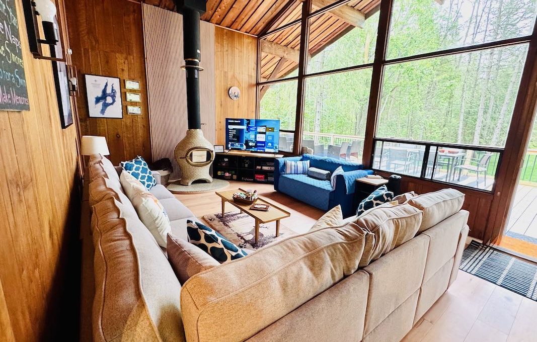 Waterfront-Cottage-On-Camelot-Balsam-Lake-25a