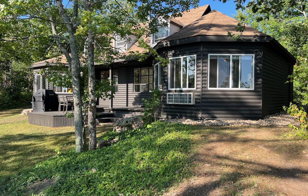 Gooding-Cottage-on-Stoney-Lake-1 - 7