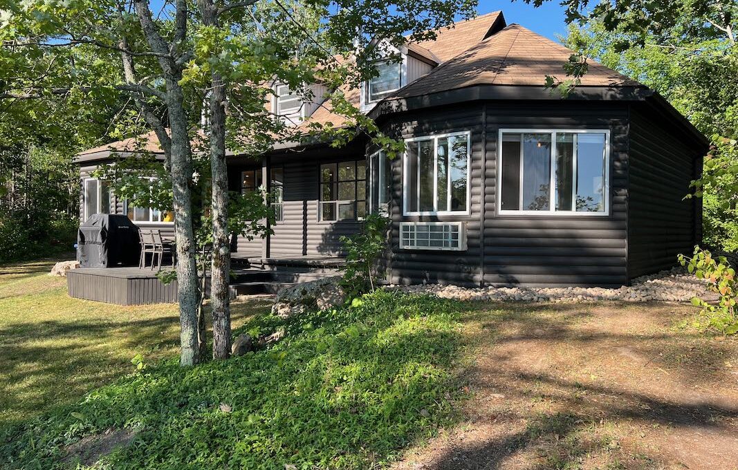 Gooding-Cottage-on-Stoney-Lake-1 - 7