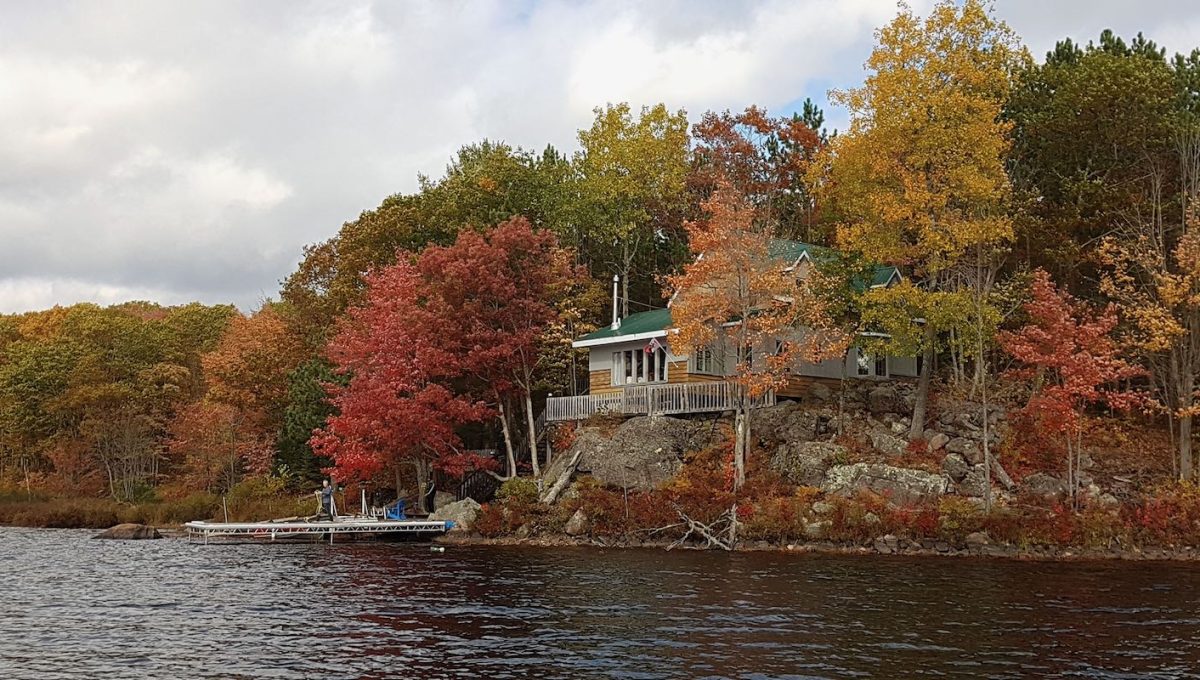 Chalet-Loucks-Lake-47