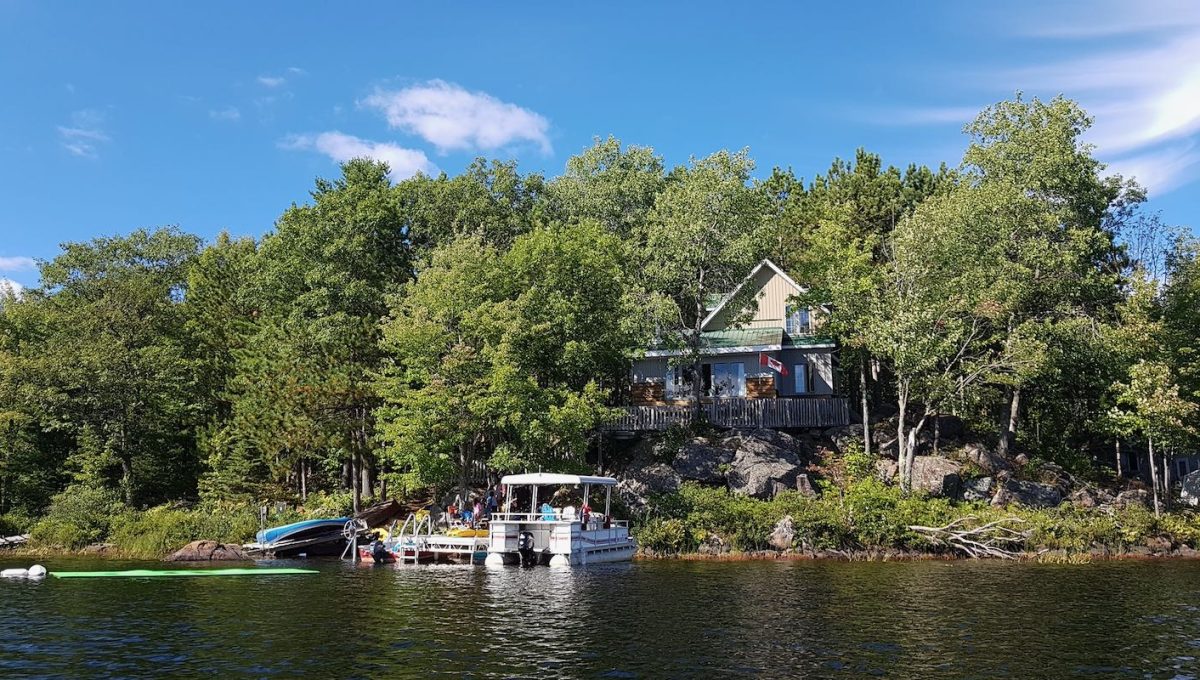 Loucks-Lake-Getaway-1 - 3