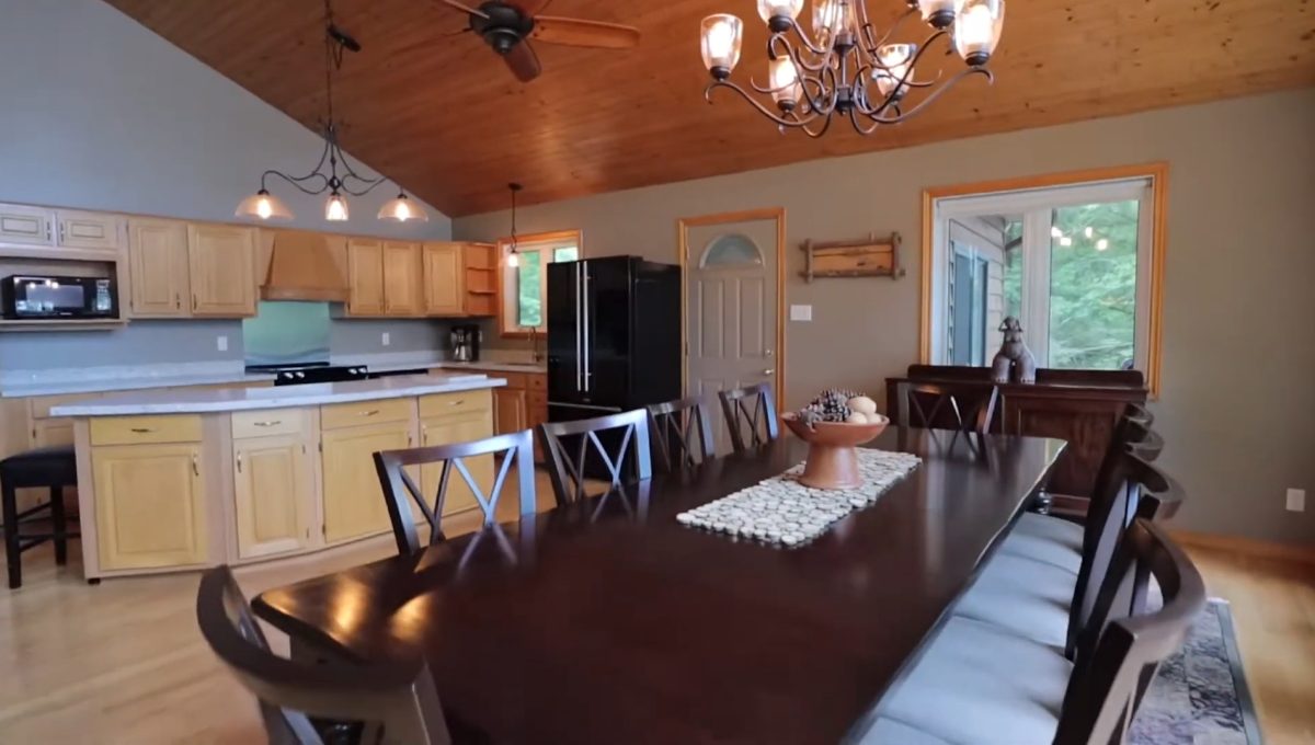 Beaver Lake Retreat - 16