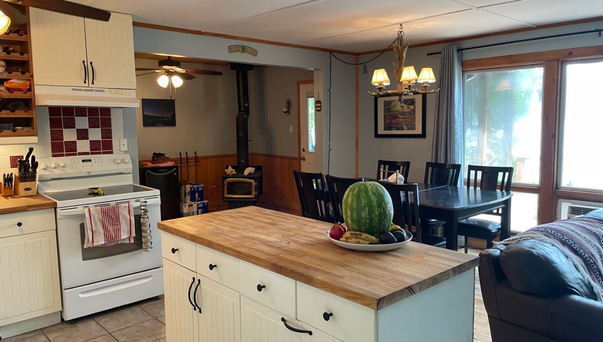 Cottage on Kashwakamak-11