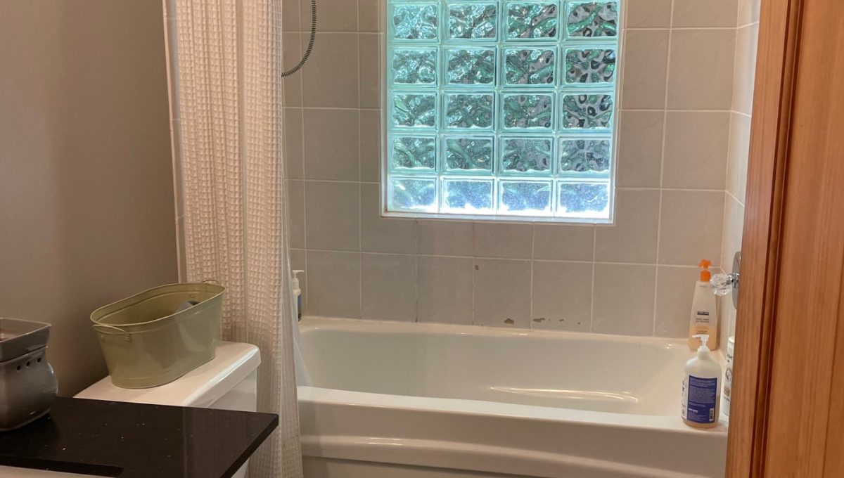 Cottage on Kashwakamak-16