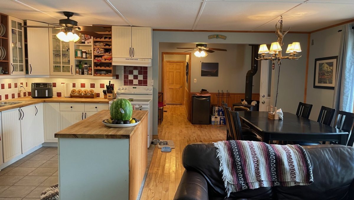 Cottage on Kashwakamak-9