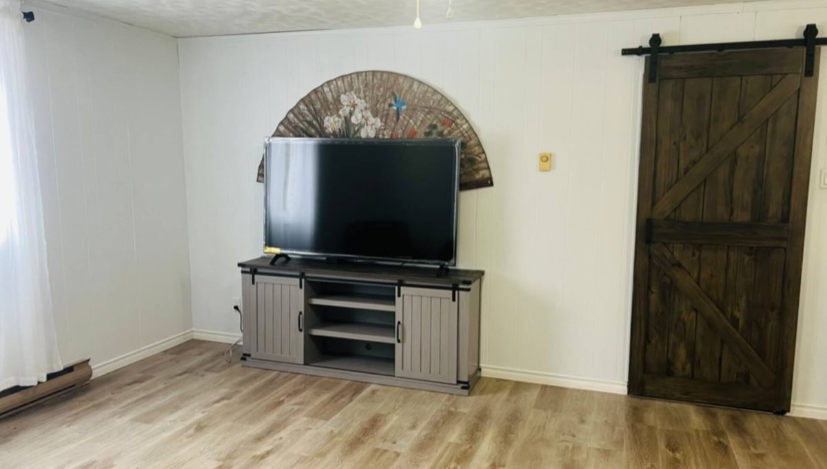 Lake Scugog Getaway-21