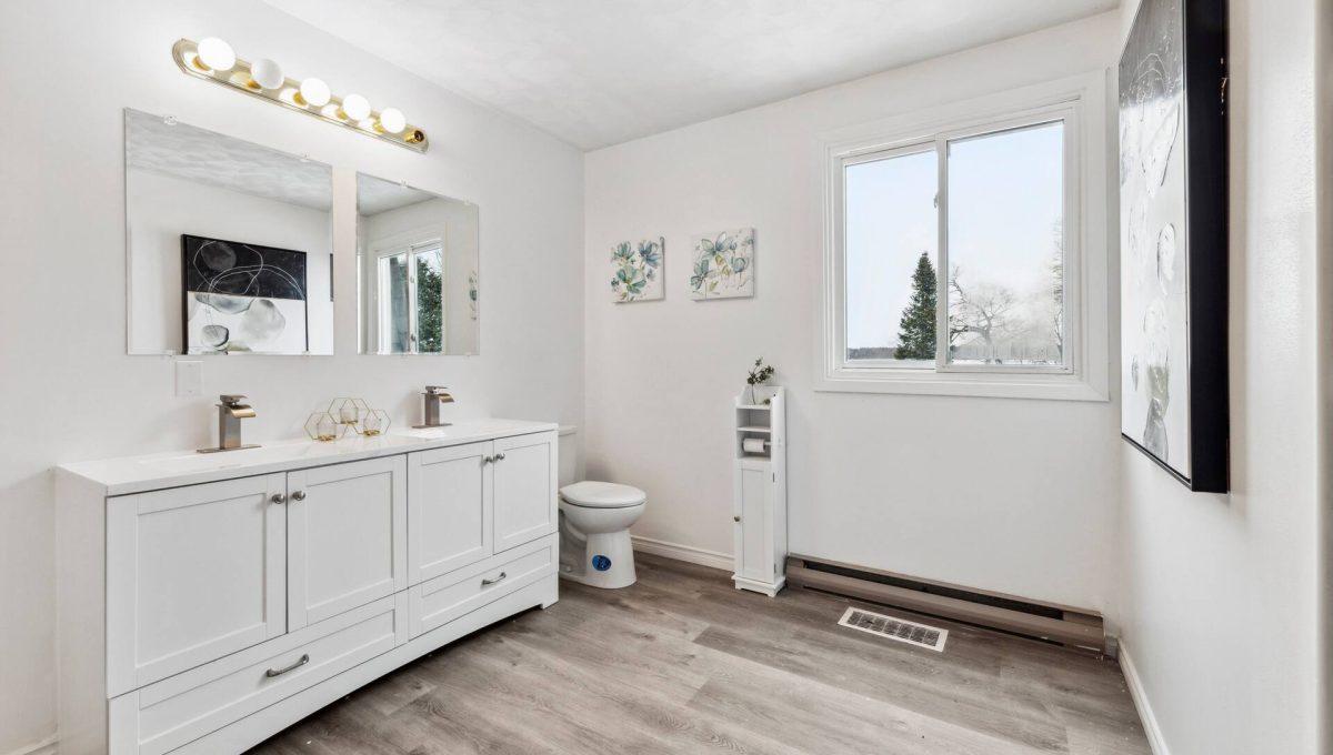 Lake Scugog Getaway-24