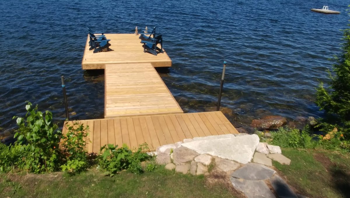 Kayak Cove on Chandos-1a