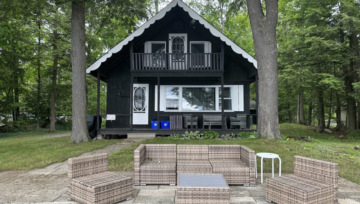 Little Bald lake cottage-3