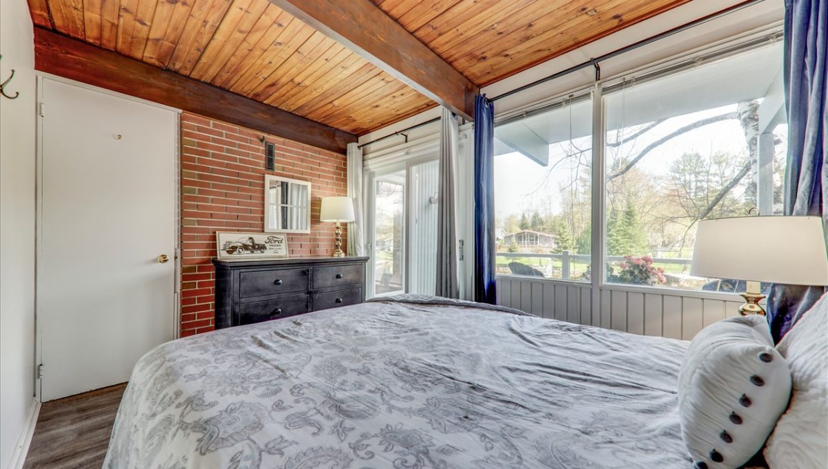 3534MonckRd_220